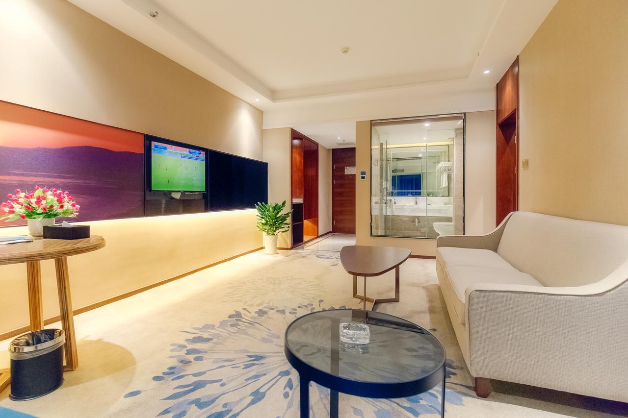 Manhatton Hotel Guilin North Railway Station 외부 사진